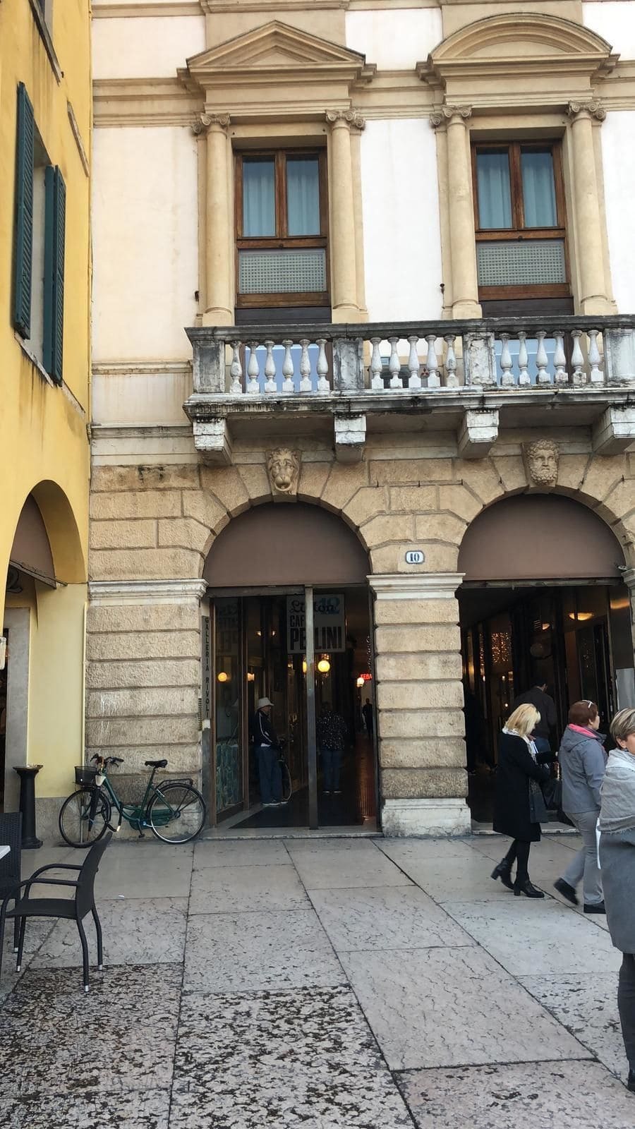 Residenza Bra Loc.turistiche Pensión Verona